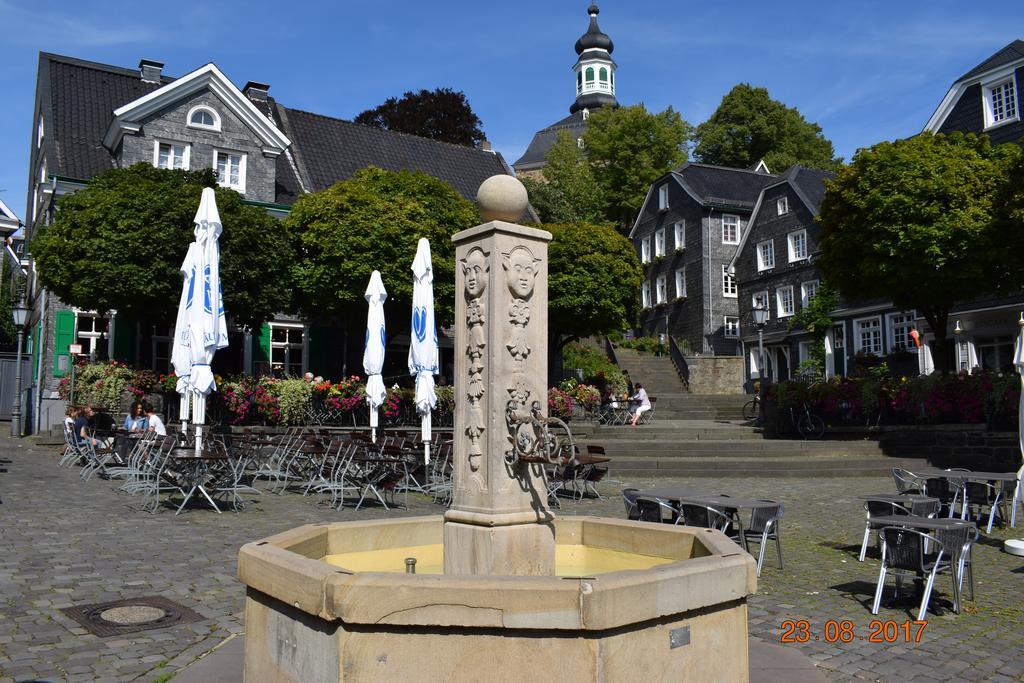 Messewohnung Graefrath Solingen Exterior foto